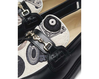 Filling Pieces Loafer Vinyl Black vue latérale — cuir verni texturé élégant