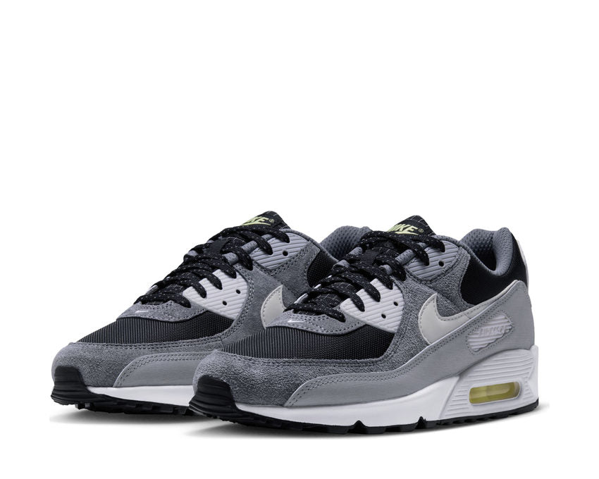 Nike Air Max 90 "Platinum Tint"
