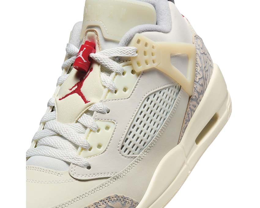 Jordan Spizike Low Sail / University Red - Coconut Milk