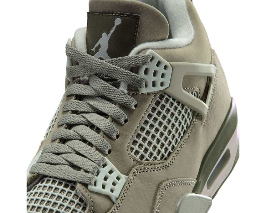 Air Jordan 4 Retro "Light Army"