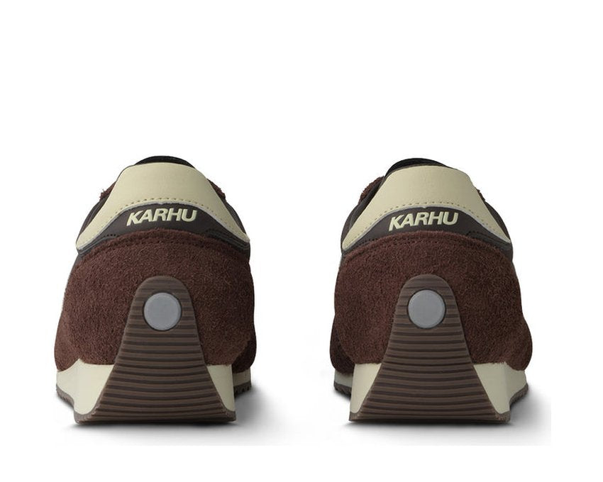 Karhu Mestari 76 "Marron"