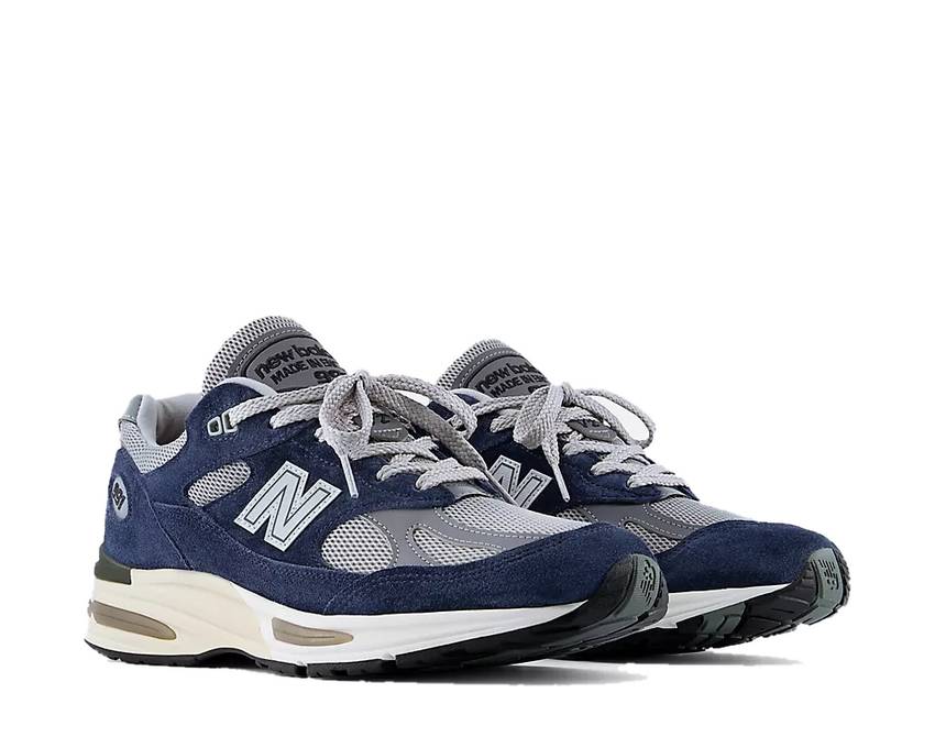 New Balance 991v2 Made in UK "Insignia Blue" - vue latérale
