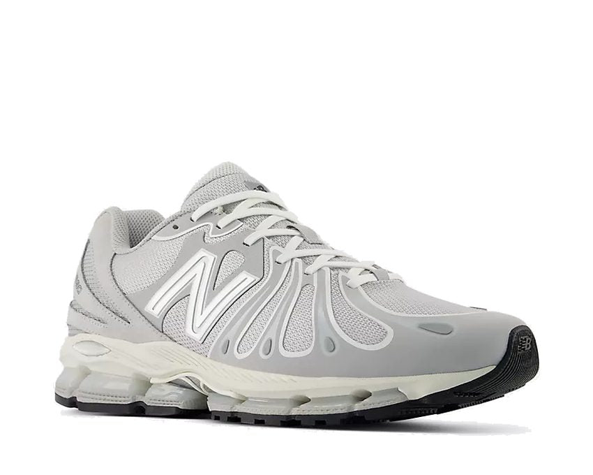 New Balance 1890 "Slate Grey" - vue trois-quarts