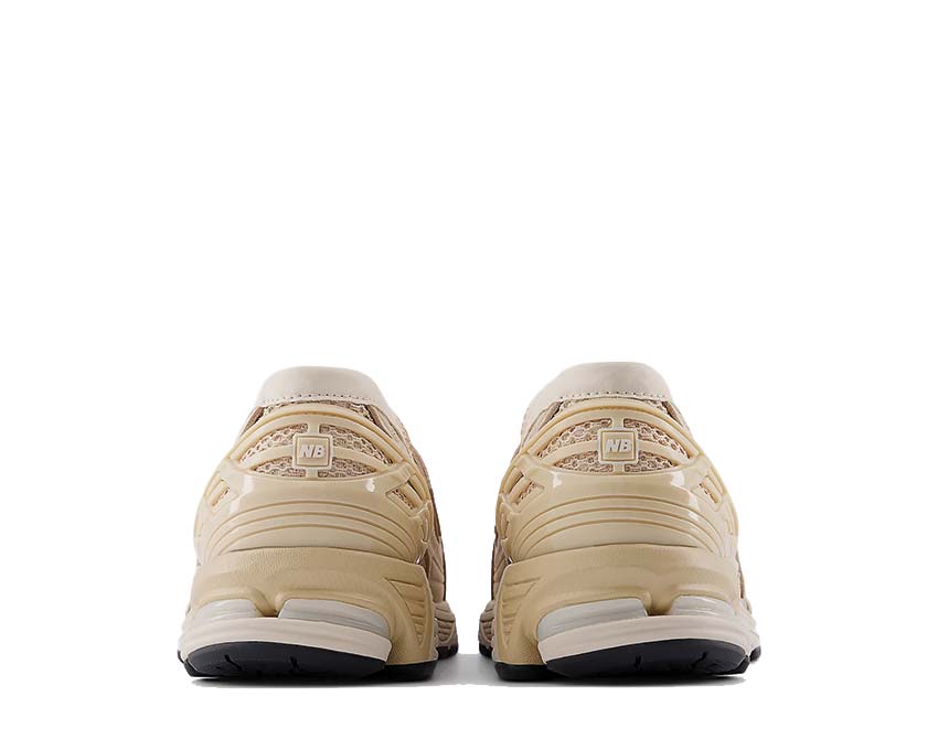 New Balance Athletics Terrain L BackpackL Bisque U1906LNU 