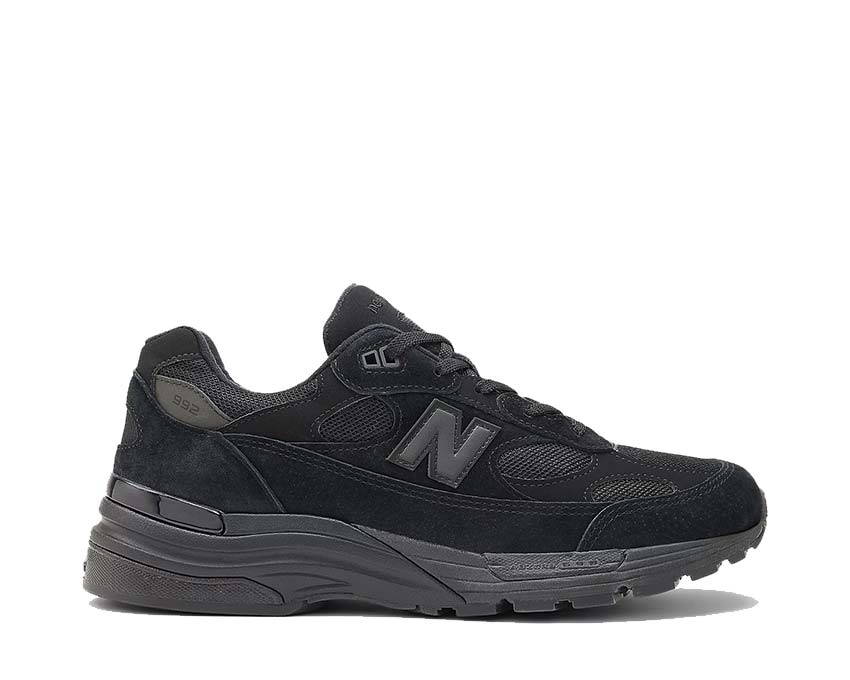 New Balance 992 Made in USA "Triple Black" en Noirfonce