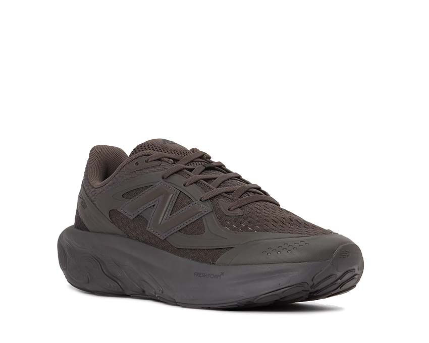 New Balance New Balance 1169 New Balance Men's CT300V3 in White Red Synthetic UTRNWD