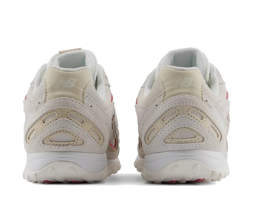 New Balance 204L "Sea Salt"