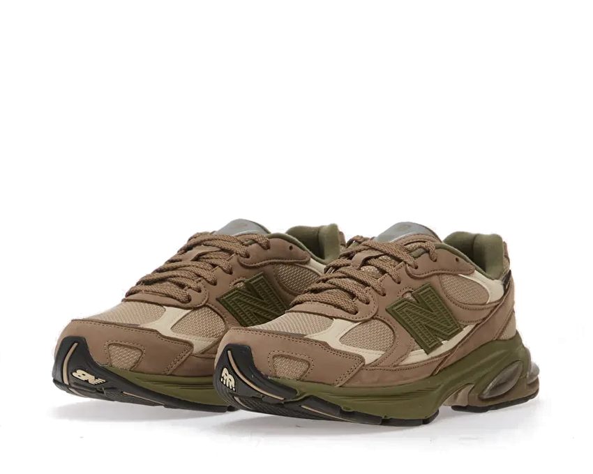 New Balance 2010 "Light Mushroom" - sneakers unisexe - vue 2