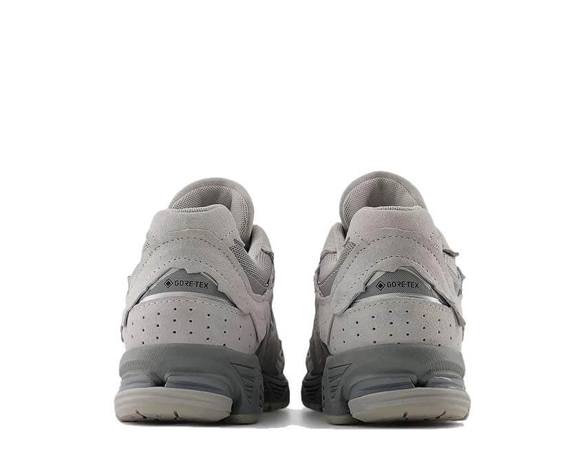 New Balance 2002 GORE-TEX Slate Grey | NOIRFONCE