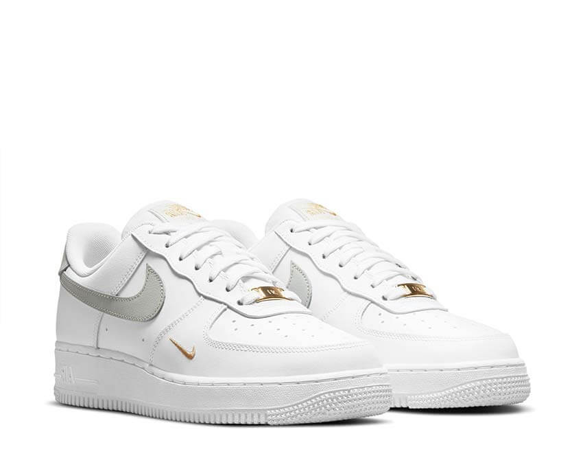 Nike Air Force 1 '07 Essential W 