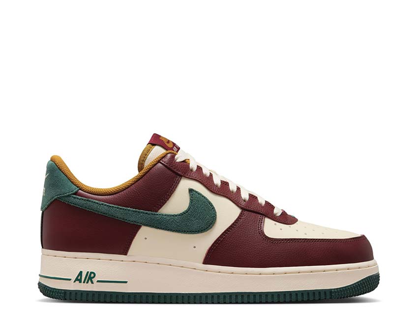 Nike Air Force 1 07 LV8 Coconut Milk / Vintage Green - Dark Team Red HQ3612-113