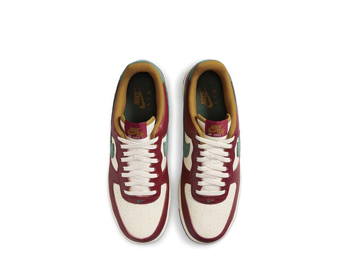 Nike Air Force 1 07 LV8 Coconut Milk / Vintage Green - Dark Team Red HQ3612-113