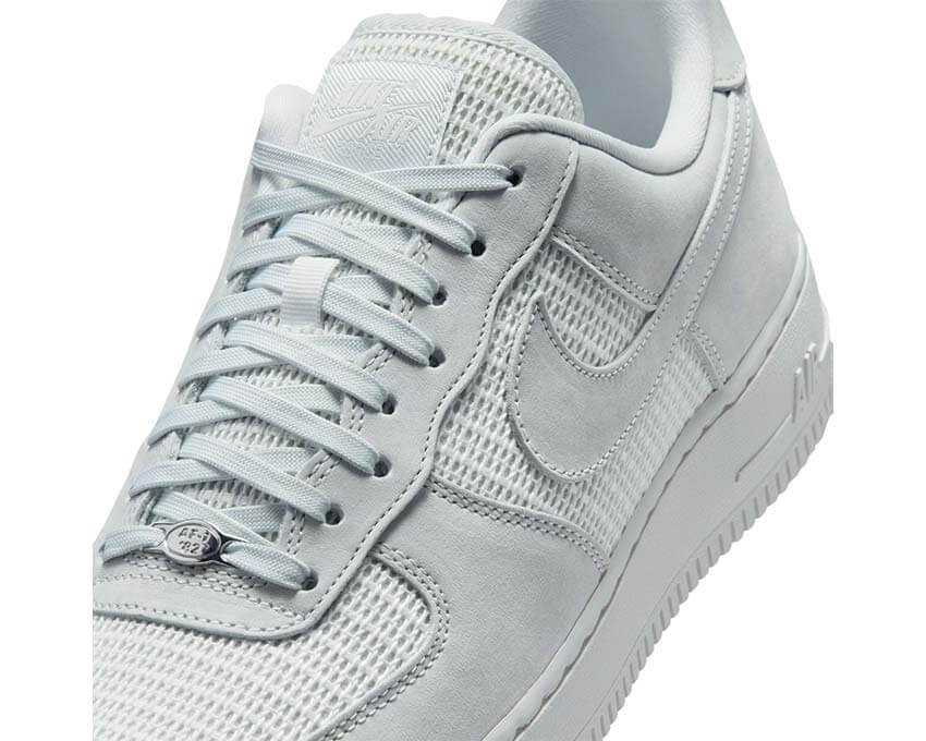 Nike Air Force 1 '07 Lv8 II9807-100