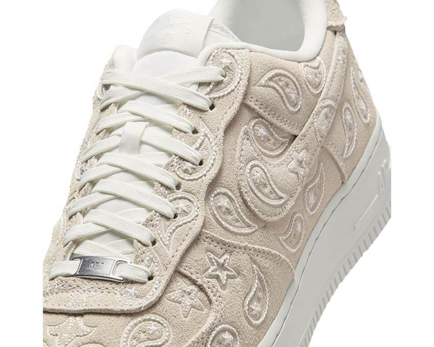 Nike Air Force 1 '07 Lv8 Paisley | NOIRFONCE