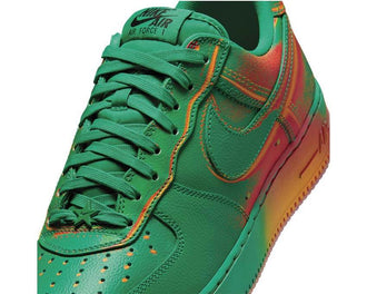 Nike Air Force 1 Low Retro Heat Wave vista laterale — tomaia pelle bianca e arancione