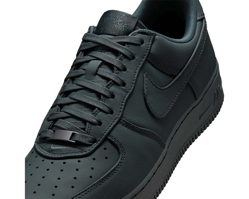Nike Air Force 1 Low Retro Premium IM3078-002