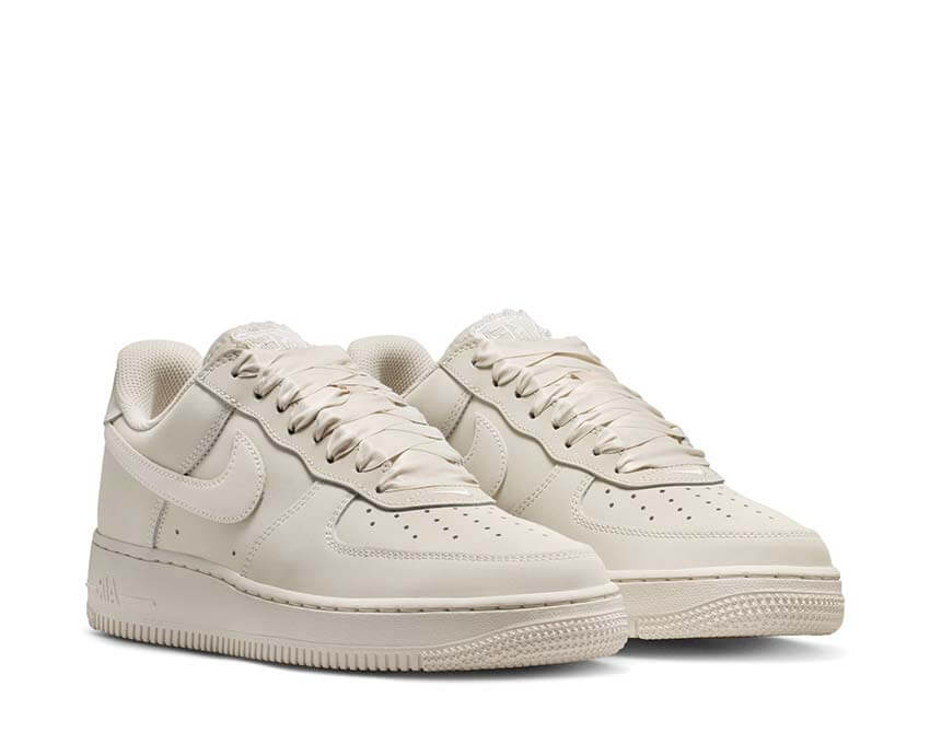 Nike Air Force 1 Retro Prm W IR0871-100