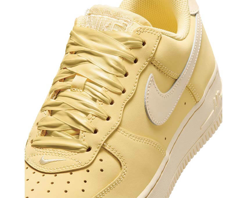 Nike Air Force 1 Retro Prm W IR0871-700