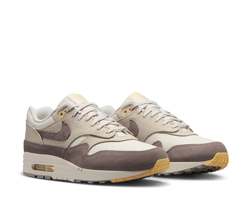 Nike Air Max 1 PREM Light Bone / Cave Stone - Chamois IB6390-001