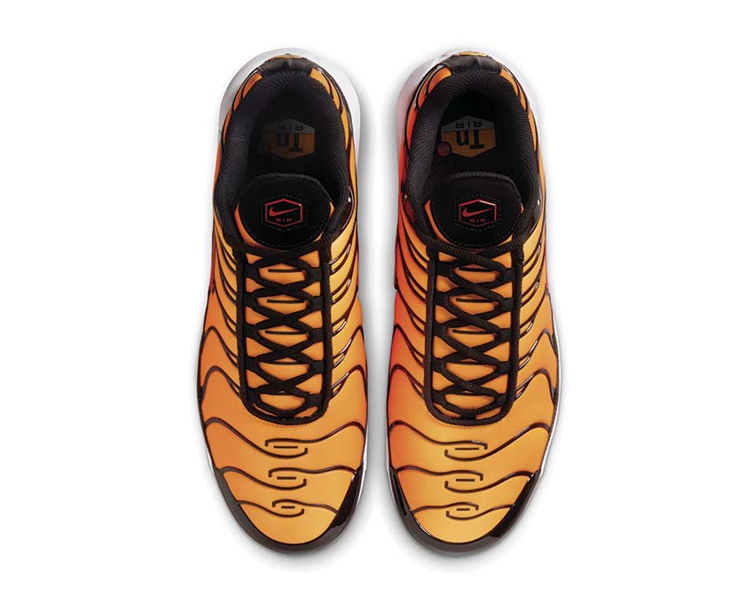 Nike Air Max Plus Golf Sunset | NOIRFONCE display picture 2
