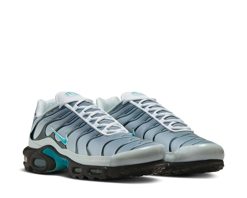 Black and teal nike air max online