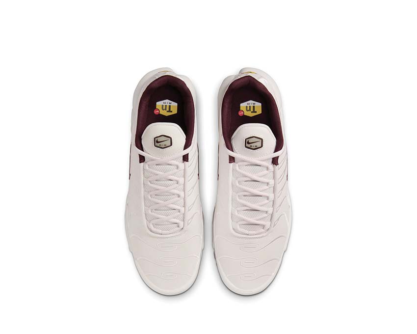NIKE エアマックスプラスプレミアム HF3181-001 新品 28.0 Nike Air Max Plus Premium Phantom HF3181-001 | NOIRFONCE
