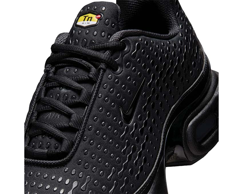Nike Air Max Plus VII Black | NOIRFONCE