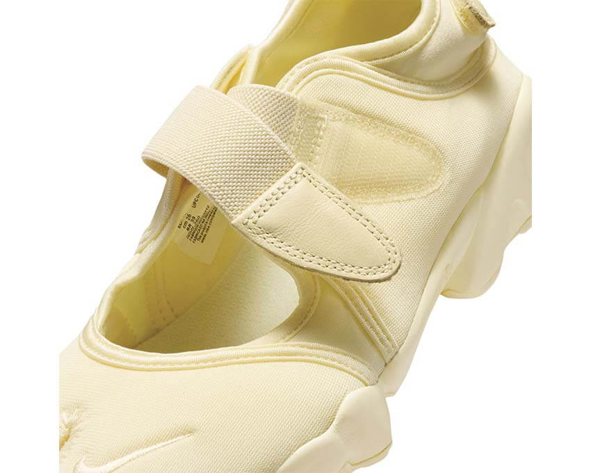 Nike Air Rift IV6058-700