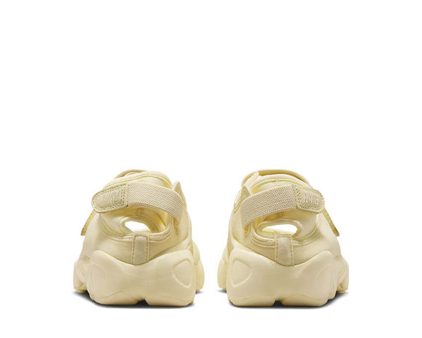 Nike Air Rift IV6058-700