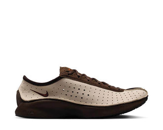 Nike Air Superfly W "Sanddrift" IU7555-126 — sneaker femme futuriste coloris beige sable