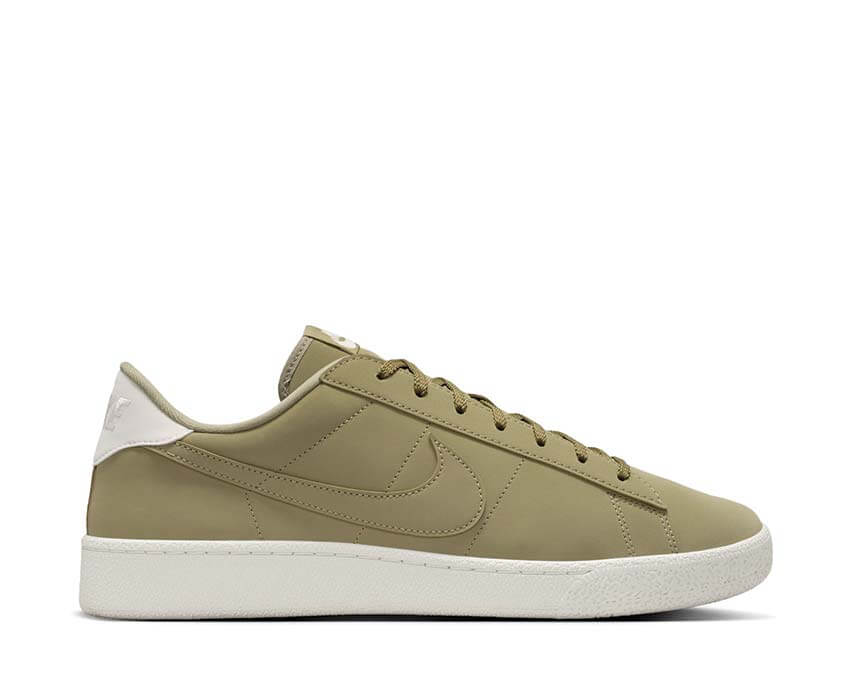 Nike Classic Cs Style IV2436-200