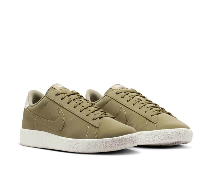 Nike Classic Cs Style IV2436-200