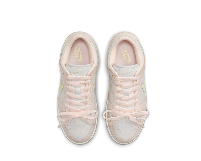 nike internationalist light soft pink