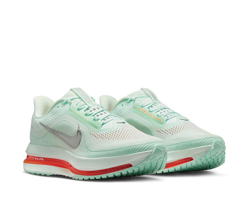 Nike Pegasus Premium Barely Green | NOIRFONCE