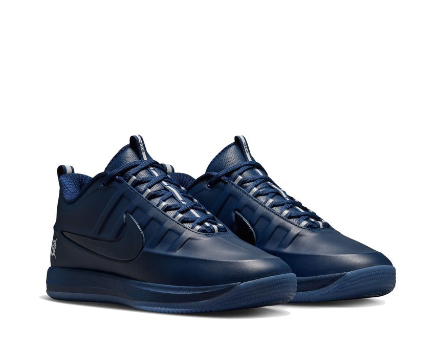 Nike Book 2 "Tigers"