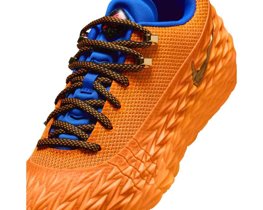 Nike S.T. Charge "Foundation"