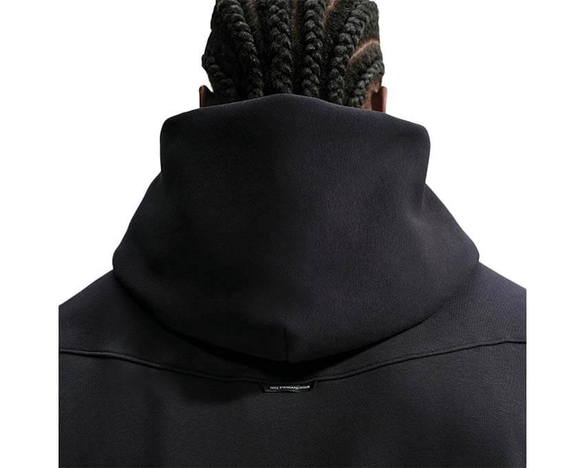 Nike Standard Issue Therma-FIT Brushed Hoodie IM6346-010