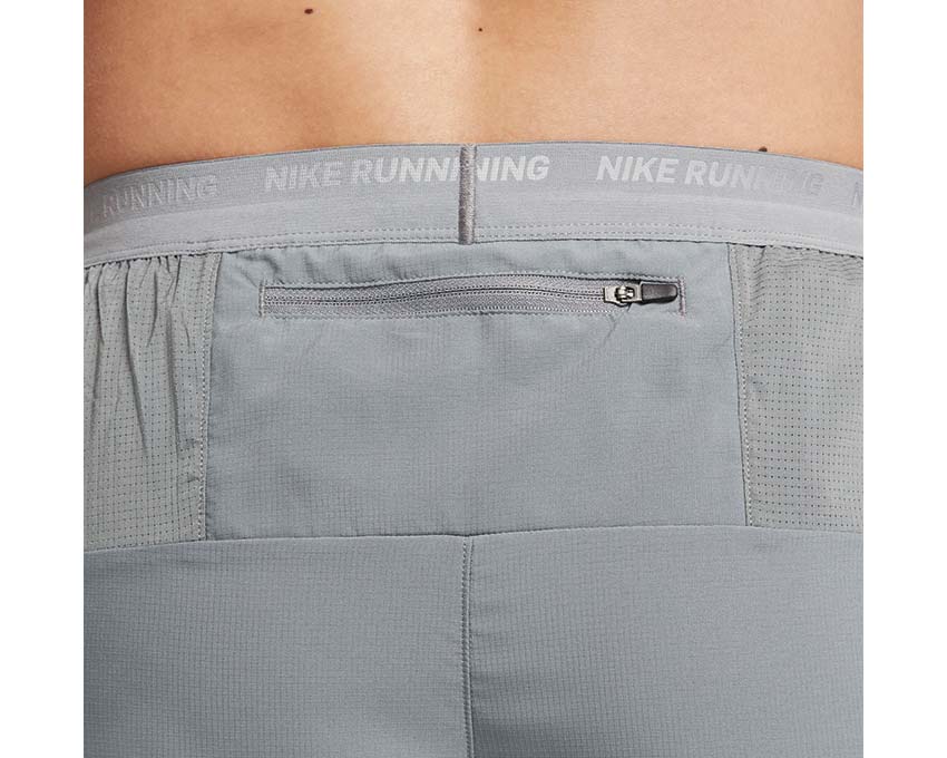 Nike Stride Smoke Grey / Black / Reflective Silver DM4761-84