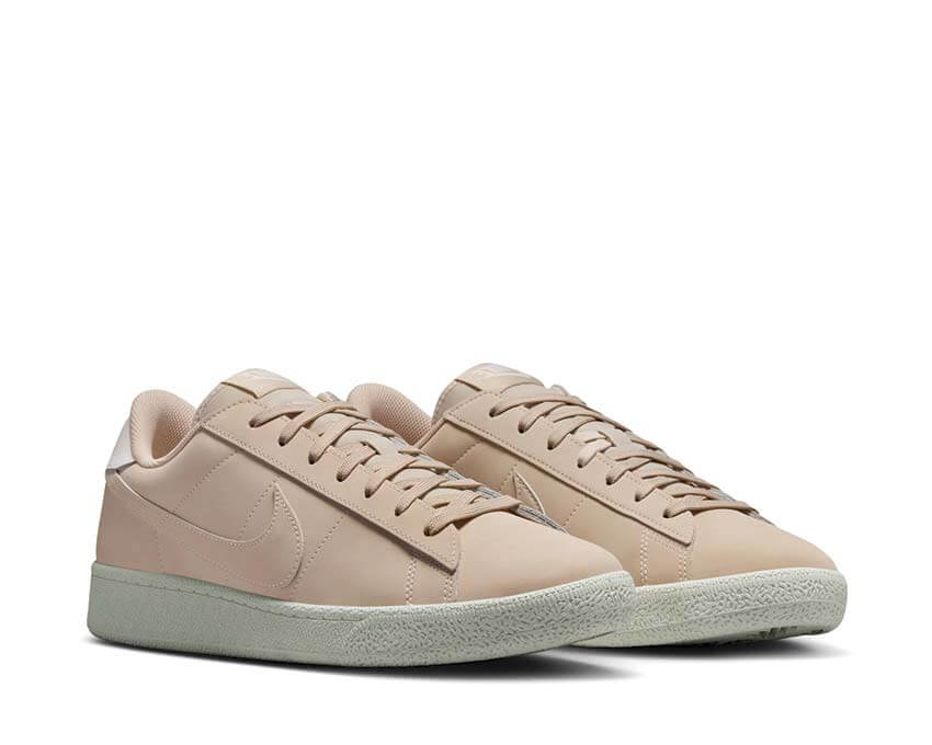 Nike Tennis Classic CS Style IV2436-100