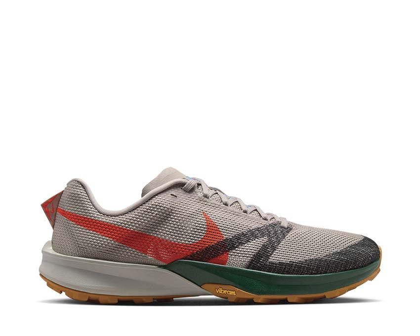  Nike Terra Kiger 10 FV3929-003