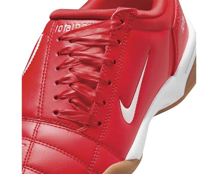 Nike Total 90 W University Red | NOIRFONCE