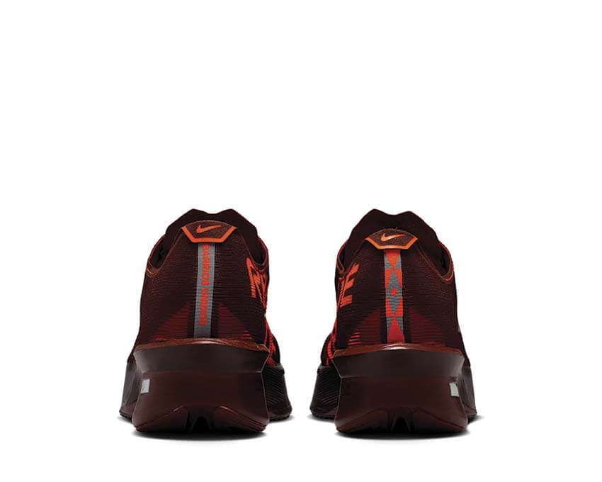 Nike Vaporfly 4 x Renegade IQ7313-200