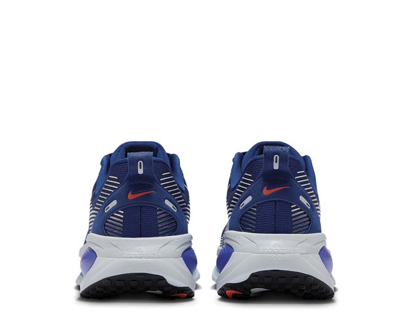 Nike Vomero 18 