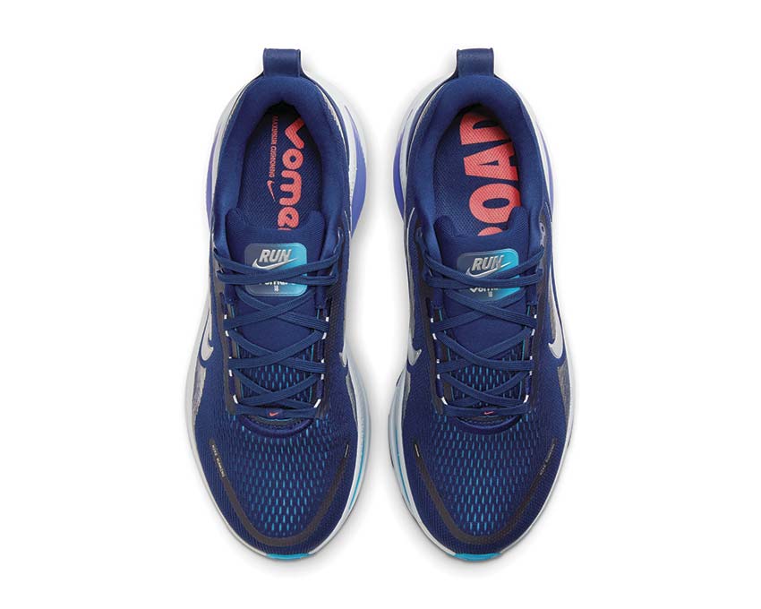 Nike Vomero 18 