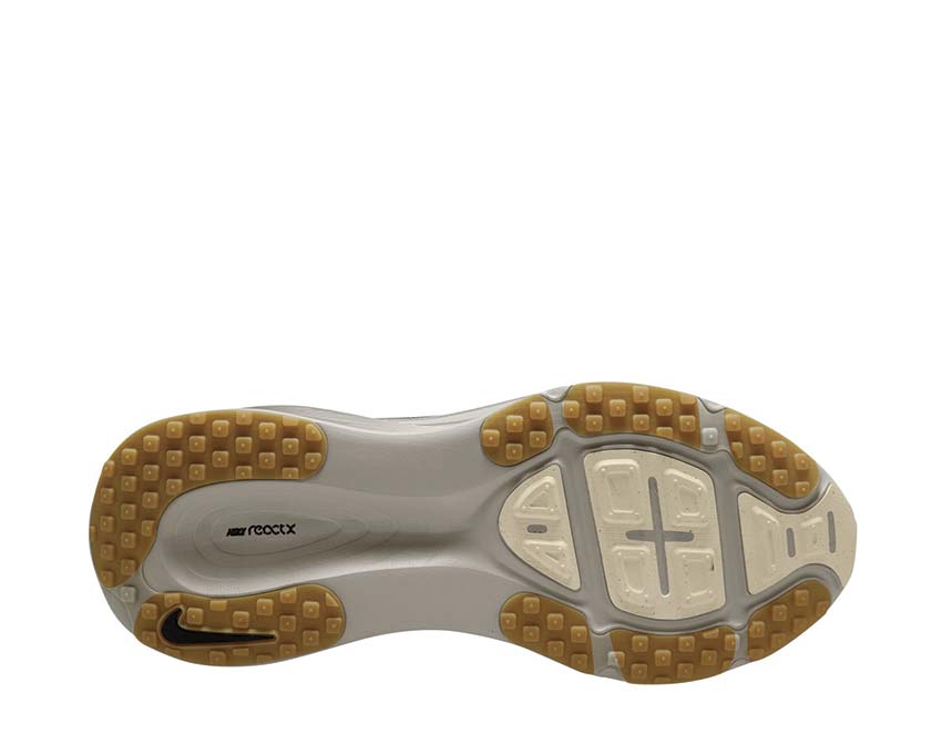 Nike Vomero 18 HM6803-215