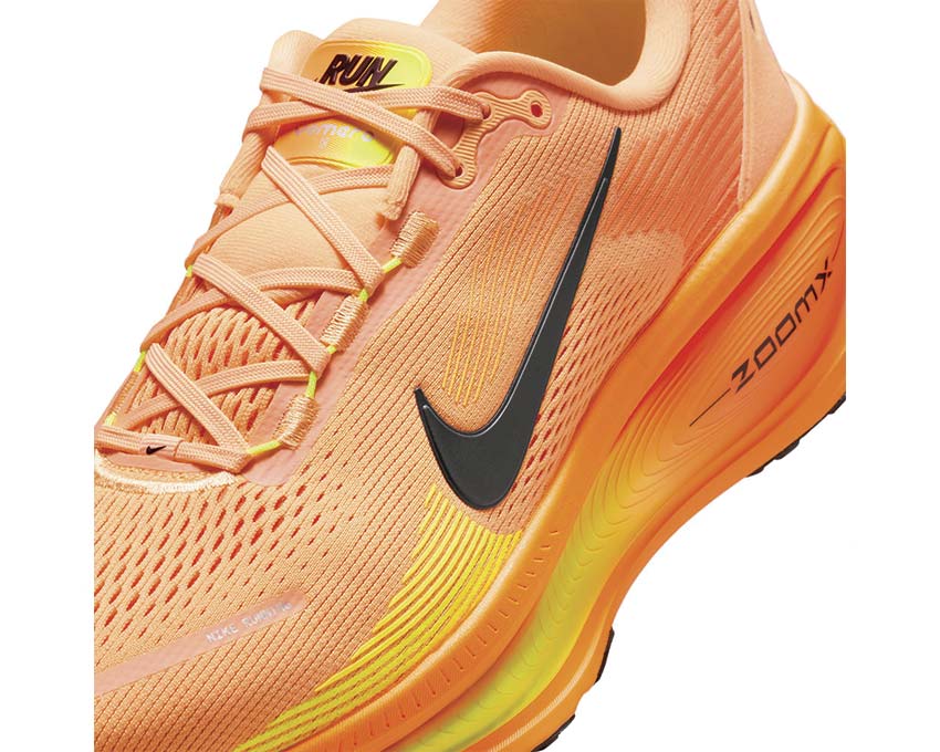 Nike Vomero 18 