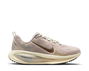 Nike Vomero 18 SE W Cream II — zapatilla running mujer color crema premium | noirfonce.eu