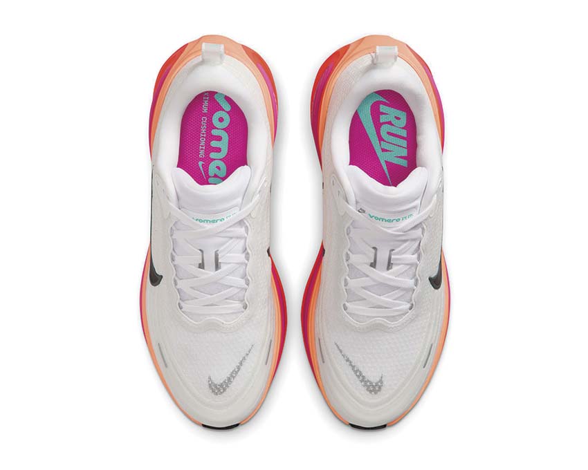 Nike Vomero Plus HV8154-104