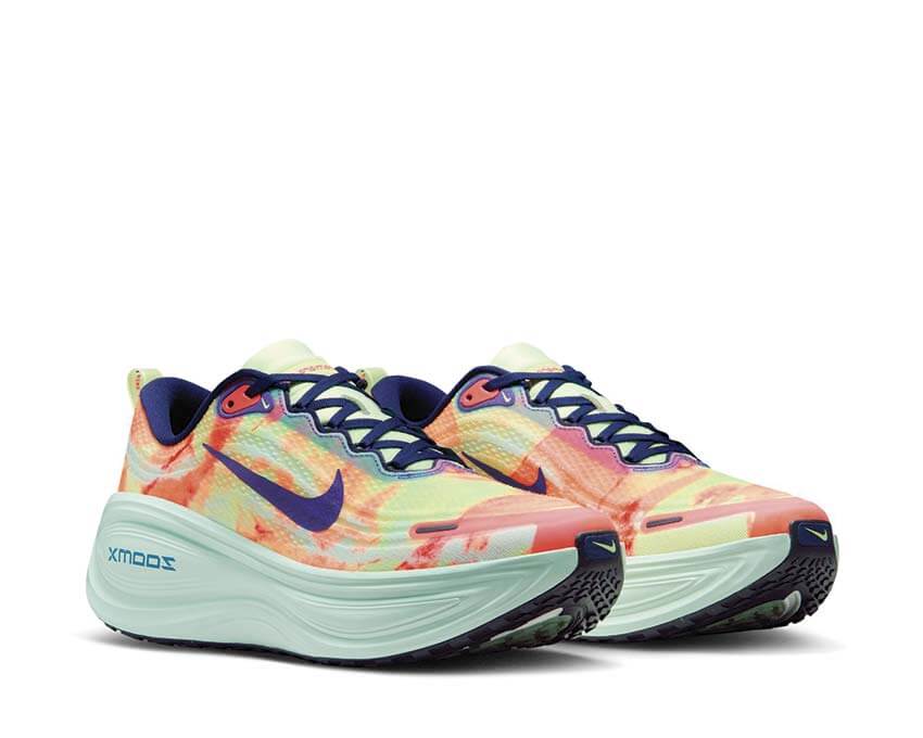 Nike Vomero Plus  IQ0605-701