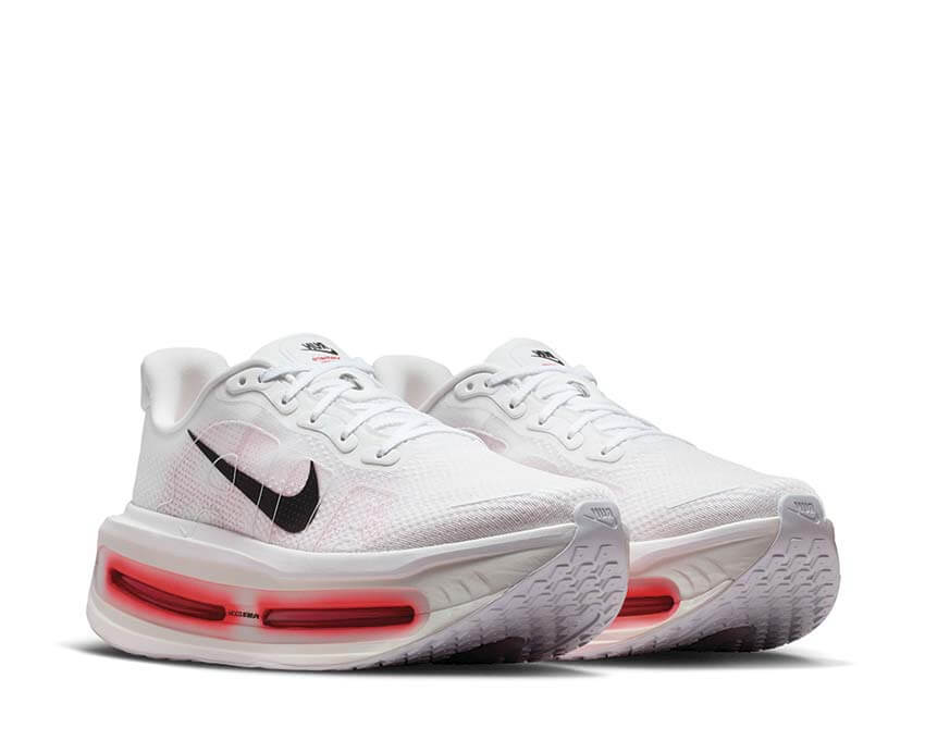 Nike Vomero Premium HQ2050-103